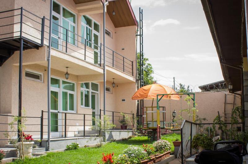 Biruk Bed & Breakfast