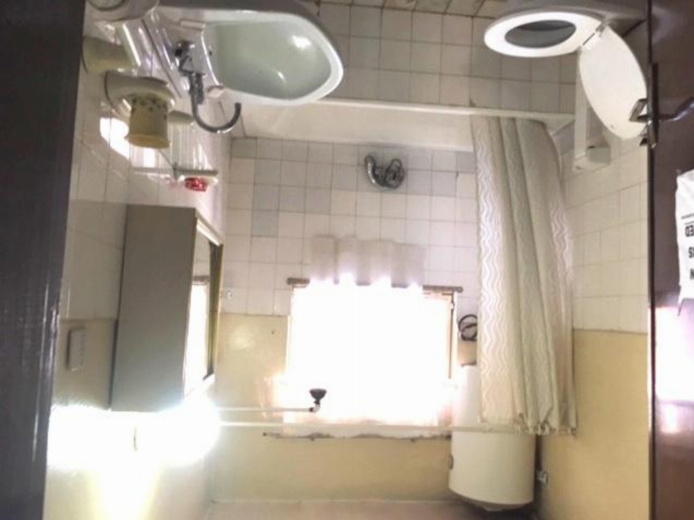 Room 1